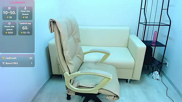 Snapshot of Daizy_Amazy chatting on September 15, 2:11 am Daizy Amazy online show from September 15, 2:11 am