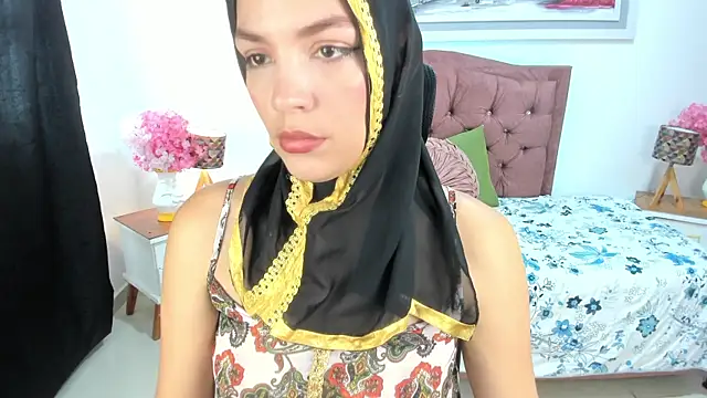 SofiaRivera1 online show from September 29, 6:46 pm