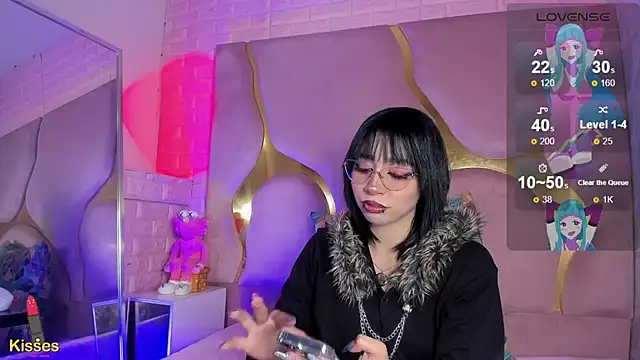 Niina Sissy online show from March 17, 2:49 am