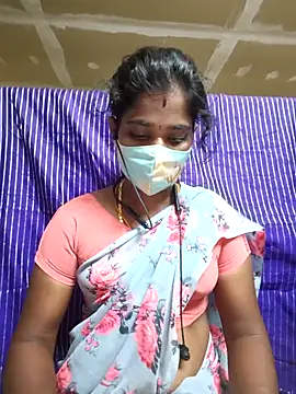 Snapshot of Tamil_Jillu chatting on May 7, 5:07 pm Tamil Jillu online show from May 7, 5:07 pm