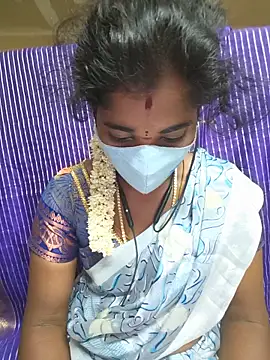 Snapshot of Tamil_Jillu chatting on May 16, 4:50 pm Tamil Jillu online show from May 16, 4:50 pm
