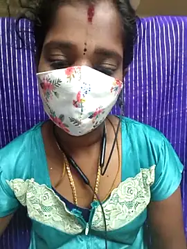 Snapshot of Tamil_Jillu chatting on June 13, 10:29 pm Tamil Jillu online show from June 13, 10:29 pm