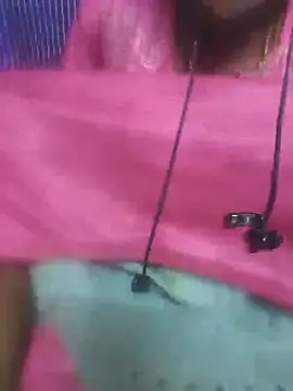 Snapshot of Tamil_Jillu chatting on July 12, 12:45 am Tamil Jillu online show from July 12, 12:45 am
