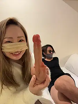 POMUPOMUPURIN2 online show from December 23, 11:08 am