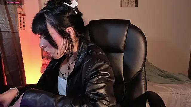 GaiaJoness online show from February 14, 4:31 am