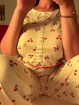 OnlyRima online show from October 15, 12:00 am