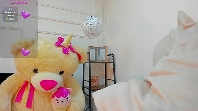 Snapshot of im_Lorena chatting on January 15, 1:37 pm im Lorena online show from January 15, 1:37 pm