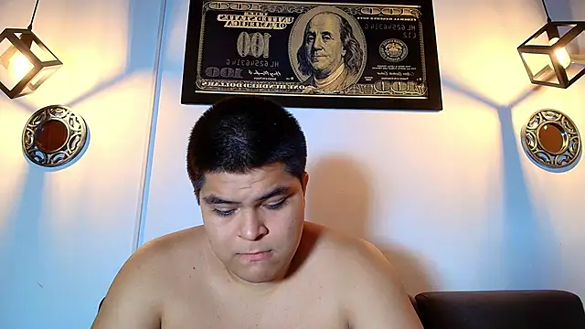 naomi campbel  online show from March 6, 8:38 pm