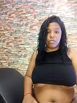 naomi campbel  online show from May 9, 8:47 pm