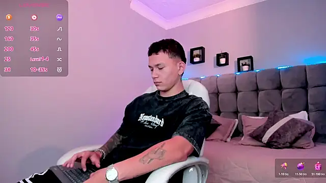 Thomas moon online show from June 29, 2:17 pm