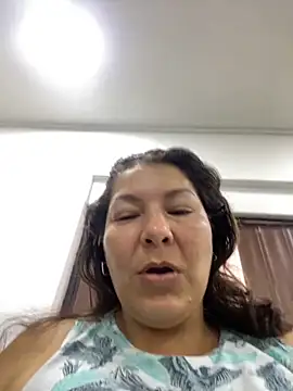 Snapshot of Sussan__ chatting on June 1, 11:45 am Sussan online show from June 1, 11:45 am