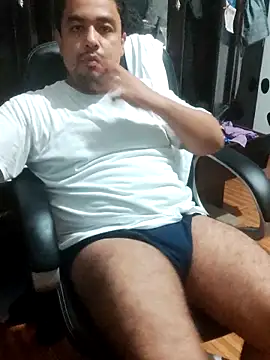 Snapshot of Hotknight chatting on October 12, 7:07 am Hotknight online show from October 12, 7:07 am