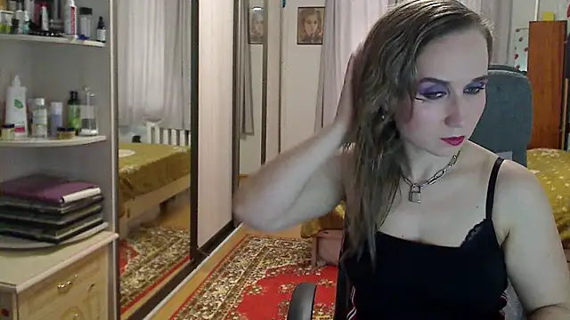 ClassyInna online show from September 17, 6:15 am