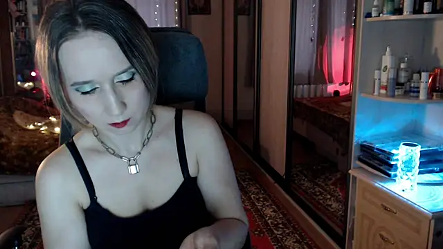 ClassyInna online show from November 18, 8:19 am