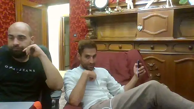 Snapshot of Torissimo92 chatting on September 23, 8:01 pm Torissimo92 online show from September 23, 8:01 pm
