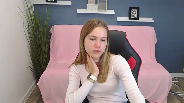 Snapshot of Spicy_Lexi chatting on October 7, 6:32 am Spicy Lexi online show from October 7, 6:32 am
