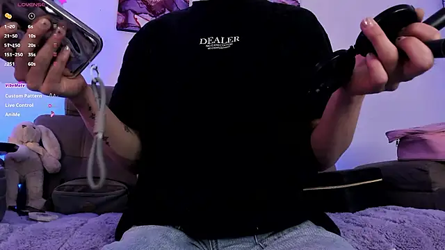 SebastianHilton online show from March 13, 1:40 pm