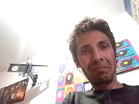 githot online show from February 13, 7:04 am