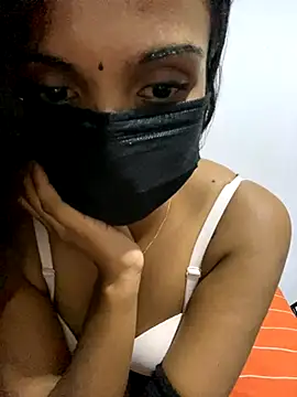 Snapshot of kissy_doll chatting on December 2, 6:03 pm kissy doll online show from December 2, 6:03 pm