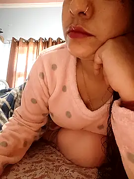 CUTE-PX online show from February 13, 5:25 am