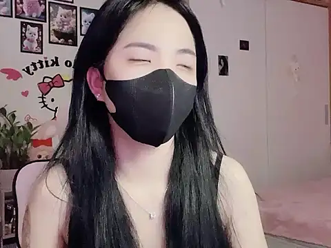 keelinnn19 online show from November 15, 7:32 pm