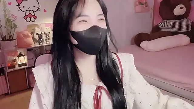 keelinnn19 online show from March 15, 6:47 pm