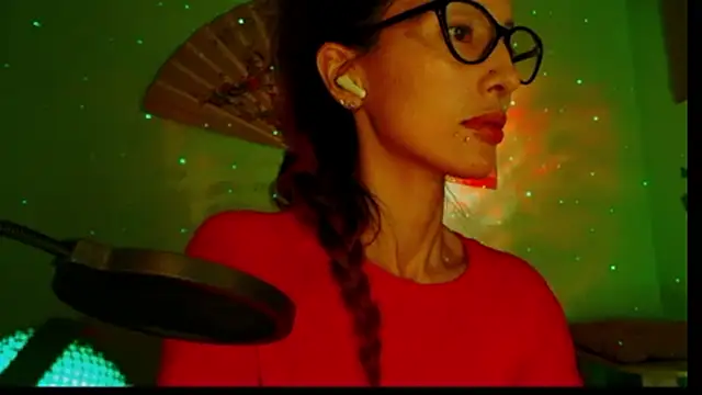 KiotoShine online show from October 31, 7:59 pm