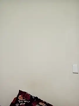 Snapshot of SEXYMOANSXX chatting on November 4, 5:23 pm SEXYMOANSXX online show from November 4, 5:23 pm