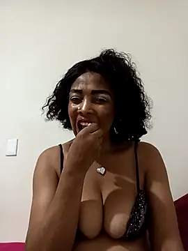 Snapshot of SEXYMOANSXX chatting on February 20, 7:36 pm SEXYMOANSXX online show from February 20, 7:36 pm