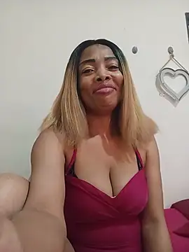 SEXYMOANSXX online show from June 16, 9:01 am