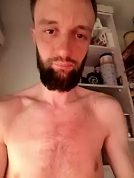 Donowan86 online show from March 11, 11:44 pm