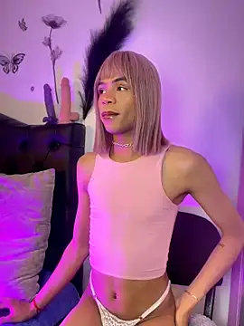 Katy bratz  online show from December 23, 3:59 am