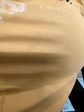 Snapshot of Kayna_Rawat chatting on November 20, 12:16 pm Kayna Rawat online show from November 20, 12:16 pm