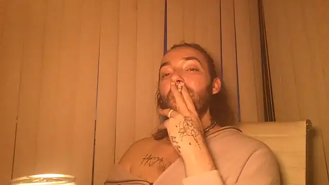 Snapshot of Stevey5894 chatting on September 18, 11:29 pm Stevey5894 online show from September 18, 11:29 pm