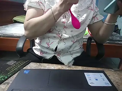 Xue weng online show from May 8, 12:32 pm