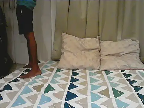 Snapshot of horny__couple_ chatting on September 8, 4:50 pm horny  couple  online show from September 8, 4:50 pm