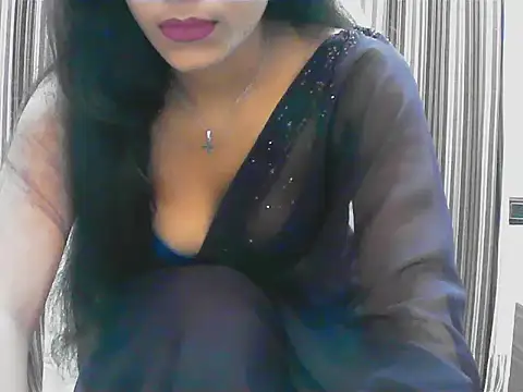 Snapshot of horny__couple_ chatting on December 5, 5:31 pm horny couple online show from December 5, 5:31 pm