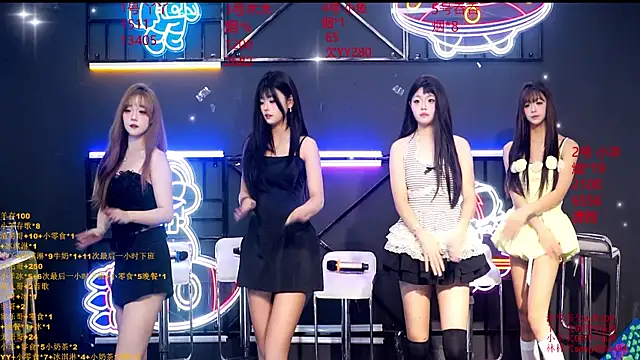 EYgirl222 online show from September 18, 12:29 pm