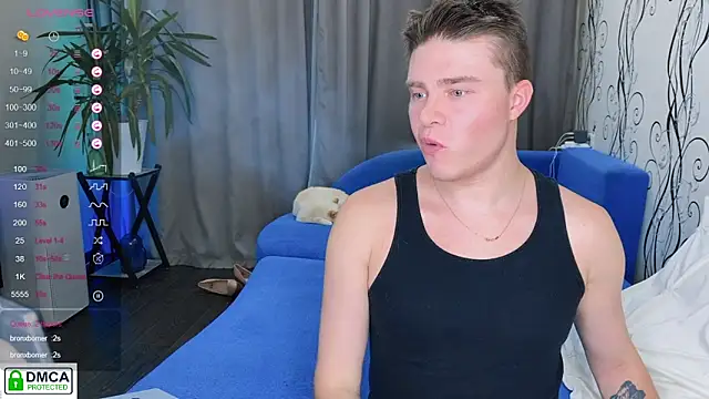 Snapshot of holy_eggs_02 chatting on November 5, 9:04 pm holy eggs 02 online show from November 5, 9:04 pm