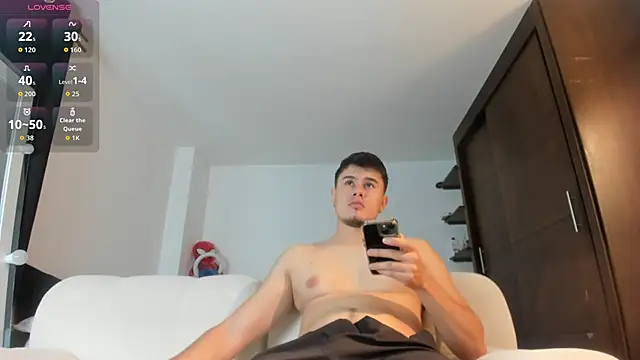 twinguys online show from November 15, 12:45 pm