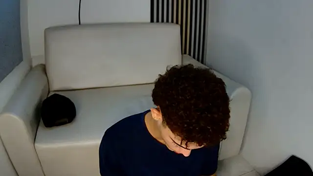 Snapshot of nathan_shimmer chatting on January 15, 10:02 pm nathan shimmer online show from January 15, 10:02 pm