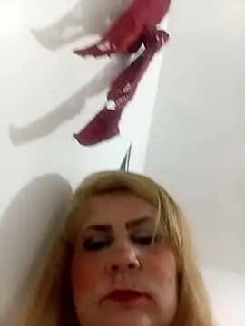 Snapshot of flavinhasensual chatting on October 5, 8:56 am flavinhasensual online show from October 5, 8:56 am