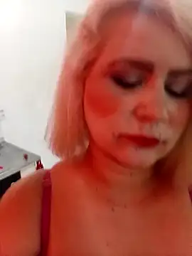 Snapshot of flavinhasensual chatting on November 13, 5:23 pm flavinhasensual online show from November 13, 5:23 pm