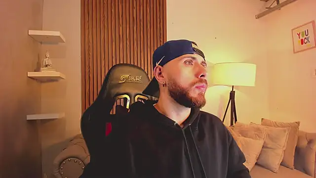 Maximo Wolff online show from January 9, 9:16 pm