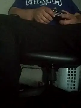 Snapshot of raredick chatting on October 19, 3:40 am raredick online show from October 19, 3:40 am