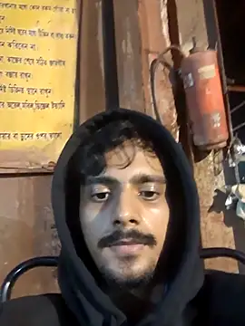 Snapshot of Sushant001 chatting on December 1, 8:14 pm Sushant001 online show from December 1, 8:14 pm