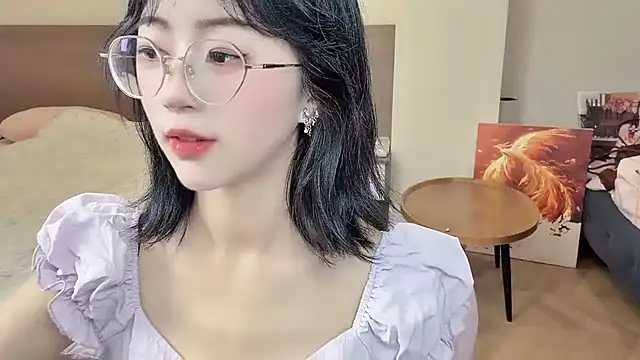 Snapshot of nini_a chatting on March 24, 9:25 am nini a online show from March 24, 9:25 am