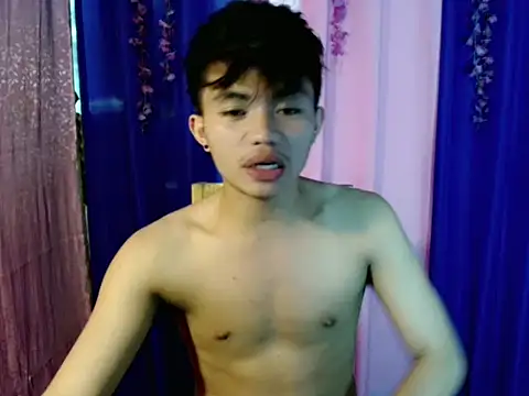 Snapshot of mostwantedtwink chatting on September 25, 4:27 am mostwantedtwink online show from September 25, 4:27 am