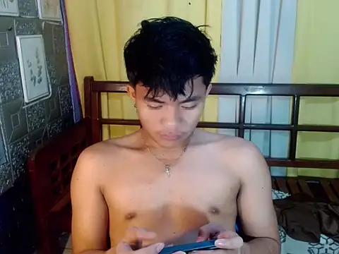 mostwantedtwink online show from July 6, 7:05 pm