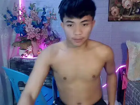 mostwantedtwink online show from July 17, 8:35 pm